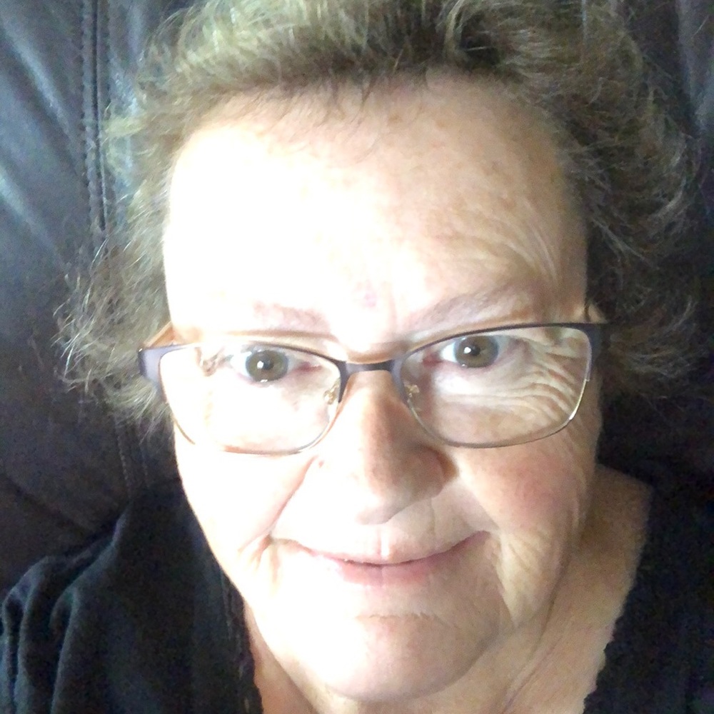 Meet your Posher, Sheila